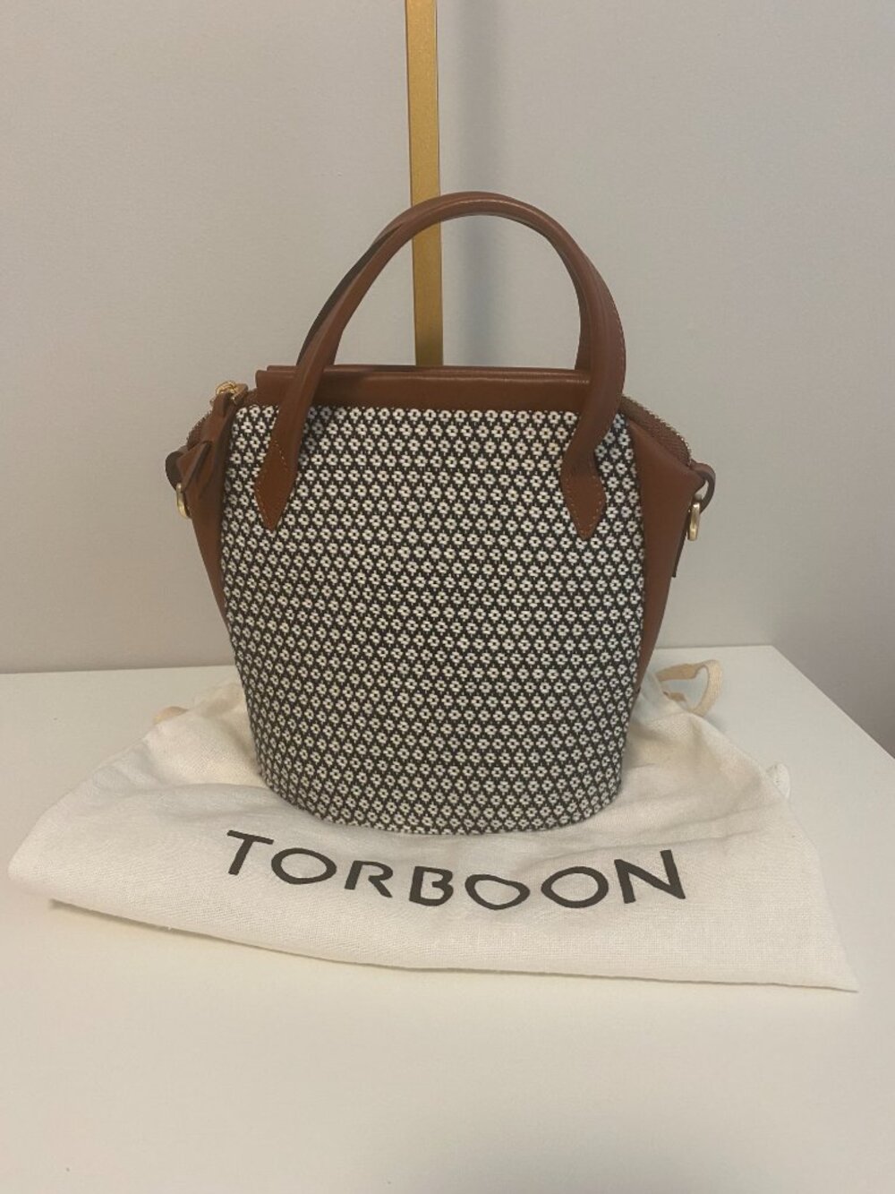 NWT Chicago Mini—Align / Salt & Pepper with Brown Leather by Toorbon - Picture 15 of 15